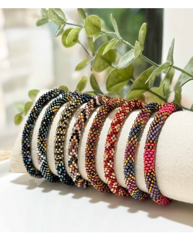 Bracelet népalais - doré - coloré - beige - doré - noir - métallisé - automne - perles - tissé à la main - été