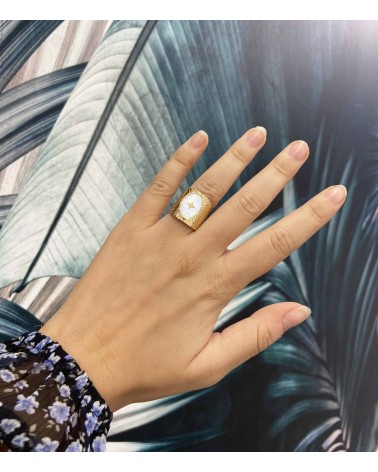 Bague Hilona en acier inoxydable et pierre mother of pearl - Paloma Bijoux - 2022