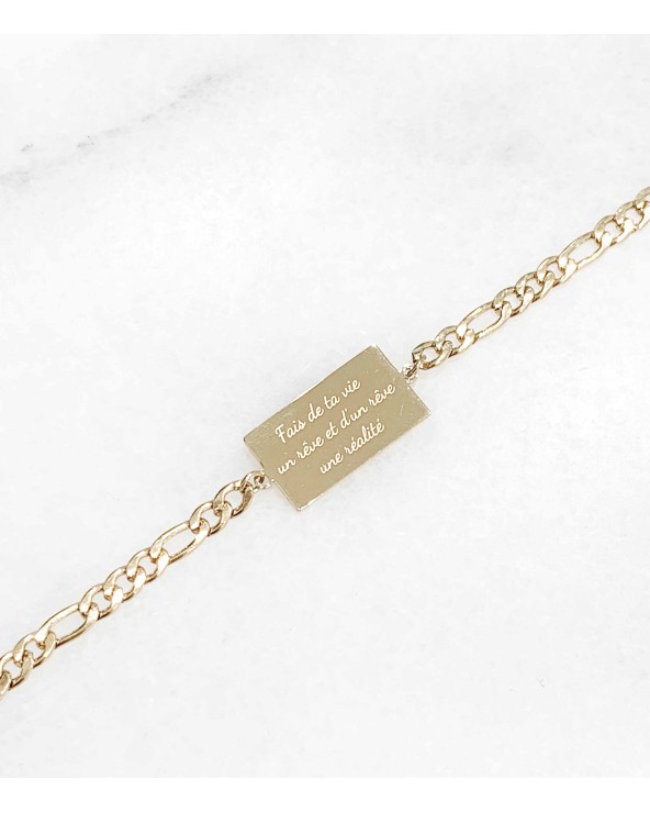 Bracelet plaque citation "Fais de ta vie Dun rêve et d'un rêve une réalité" doré à l'or fin 18K.