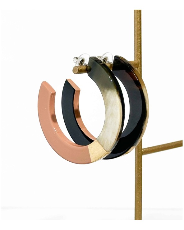 Boucles d'oreilles - créoles - plates - corne - beige rosé - feuilles d'or