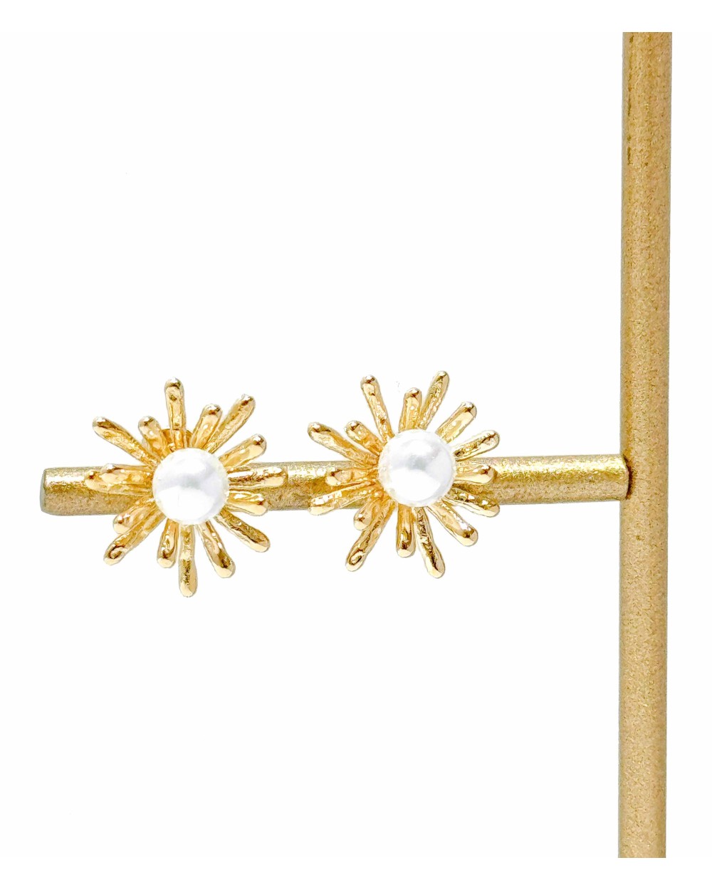 Boucles d'oreilles - fleurs - doré - perle - marguerite - pétale - acier inoxydable  - paloma bijoux
