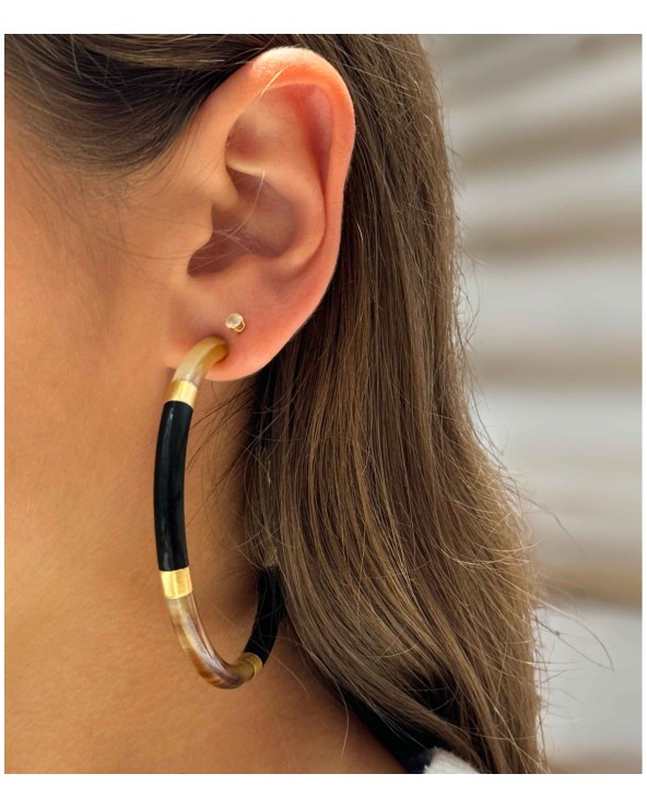 Boucles d'oreilles - créoles - corne corne naturelle - doré - feuilles d'or - noir