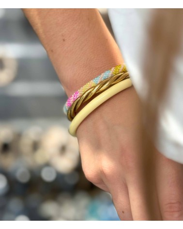 Bracelet népalais - pastel - jaune - bleu - rose - coloré  - flèche - doré - perles - tissé à la main - été